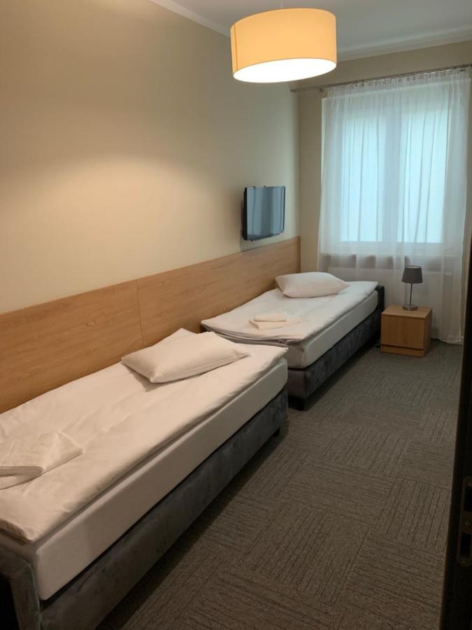 Vesna Rooms Mtp Познань Экстерьер фото